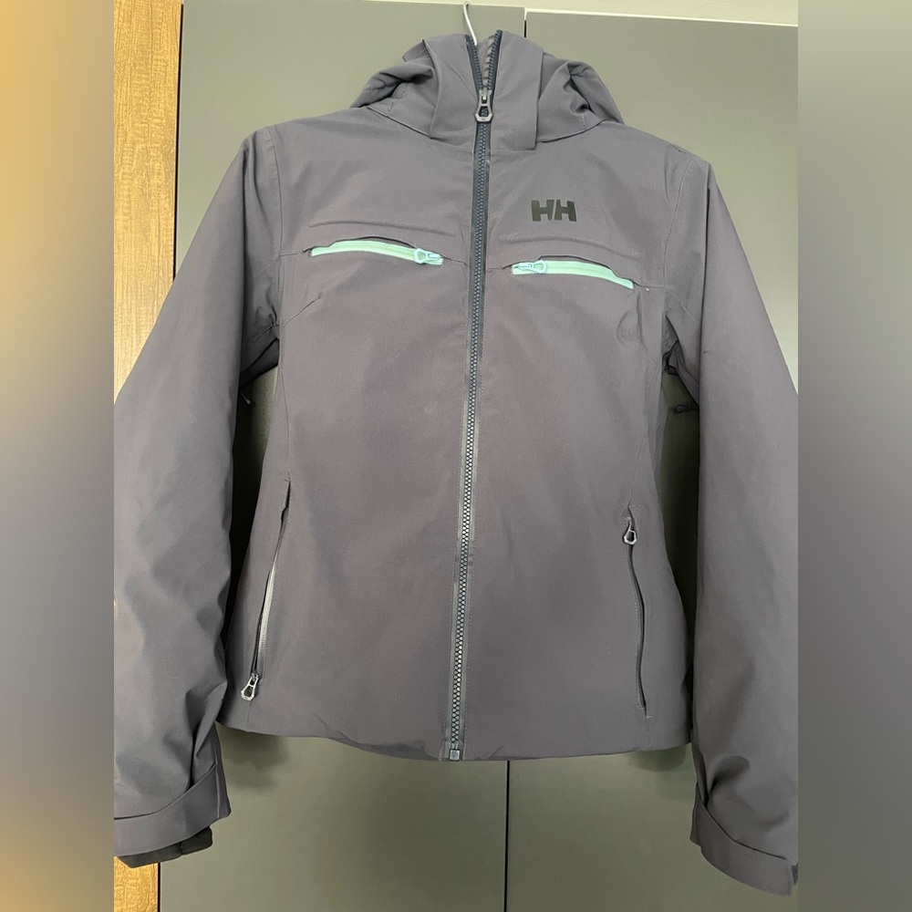 Helly Hansen XS ski jacket. EUC